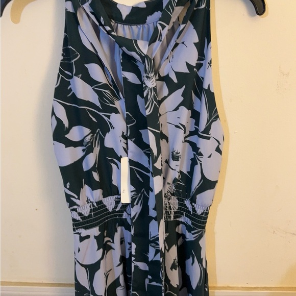 NWT 1901 Floral Midi Dress Floral Halter Neck Dress - Green and White - Picture 8 of 12
